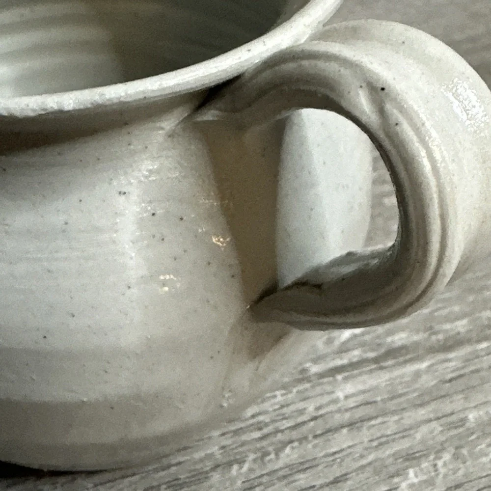 Williamsburg Pottery Ceramic Floral‎ Creamer Glossy Handmade VA Handles